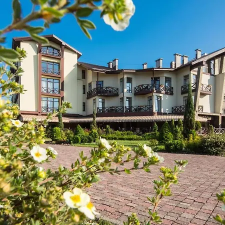 Optima Collection Park Hotel Ivano-Frankivsk-2